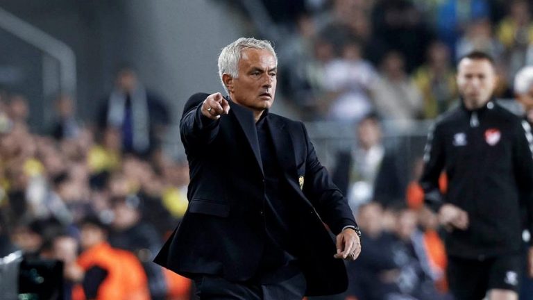 Jose Mourinho: Kazanmayı hak eden takım F.Bahçe'ydi