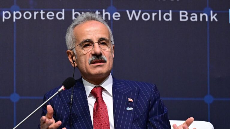 Kuzey güney eksenli koridorlar noktasında çalışmalar yapıyoruz