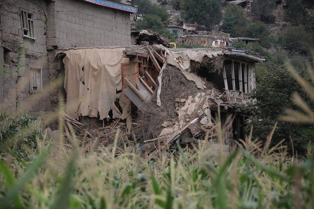 6 büyüklükteki depremdeki yaşam kaybı 1000'i aştı! Afganistan'daki afet dengesi ağır oldu 4