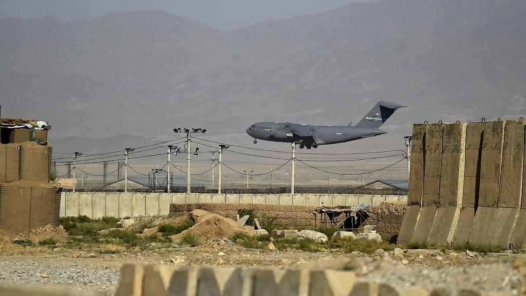 Amerika Birleşik Devletleri Başkanı Trump Tan Tan bir Afganistan çıkışı! Biden yönünü suçladı,