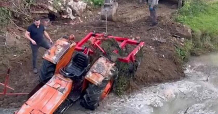 Samsun’da Traktör Sulama Kanalına Yuvarlandı