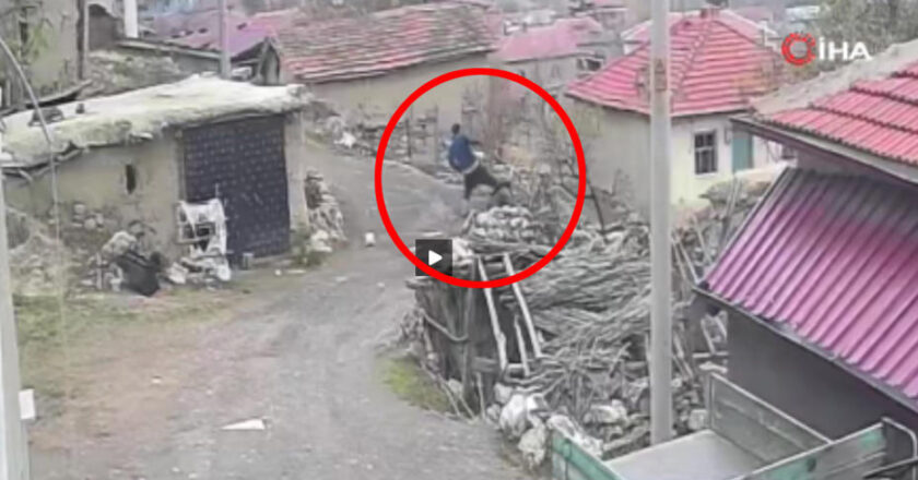 Eşine Saldırdı: Sopayla Vurdu, Yumrukladı ve Tekmeledi