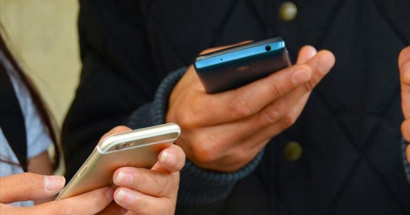 Adınıza izinsiz hat açıldıysa, hangi yola başvurmalısınız? AYM’den açıklama geldi.